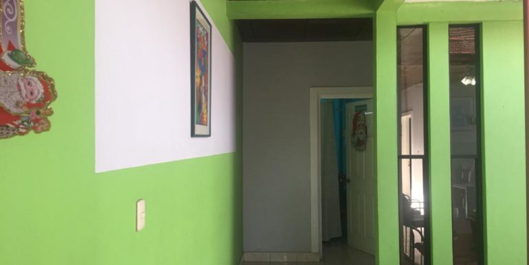 e3055757-e041-4fc1-be6d-67f88f774a2f