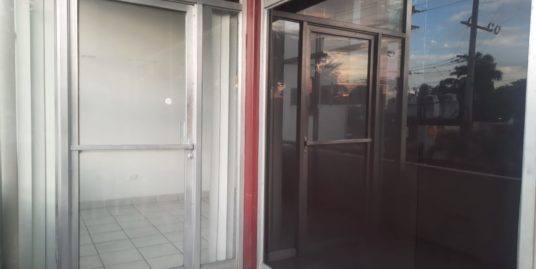 HERMOSOS MODULOS DENTRO DE EDIFICIO CON EXCELENTE UBICACIÓN.
