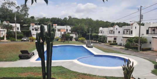 COLEGIO AMERICANO. LINDA CASA EN REPARTO EXCLUSIVO EN VENTA