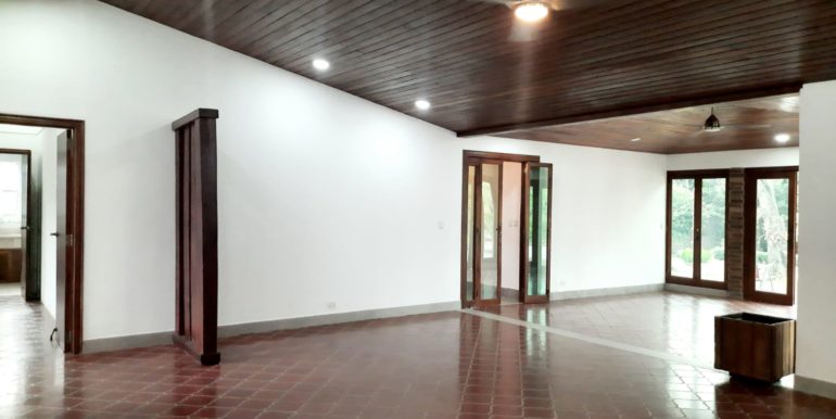 1a5cba9b-3330-4a9e-aed1-e01b864e54df