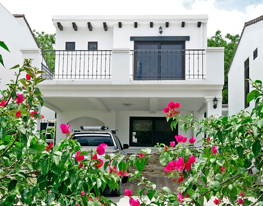 CARRETERA A MASAYA. LINDA CASA RESIDENCIAL CORTIJO DE LA SIERRA EN ALQUILER.