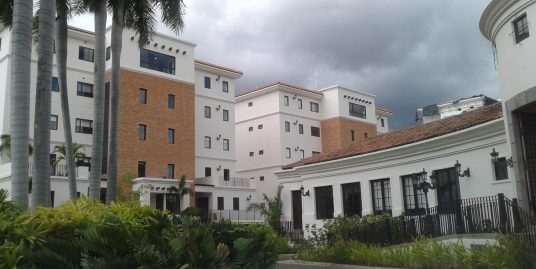 VIEJO SANTO DOMINGO.LINDO APARTAMENTO DENTRO DE CONDOMINIO PRIVADO.