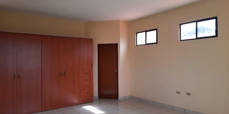 0fb90435-5568-4aea-919a-5003657c30f0