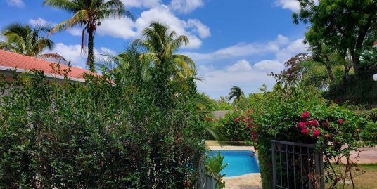 CARRETERA SUR. LINDO APARTAMENTO AMUEBLADO EN ALQUILER.