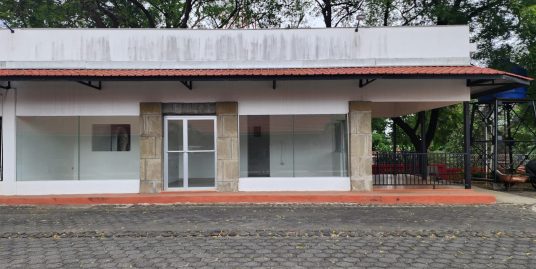 CARRETERA SUR. BONITO MÓDULO CON TERRAZA 75 MT2 EN PLAZA EN ALQUILER