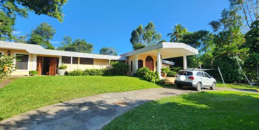 ¡HERMOSA! 🏡CASA CON AMPLIO JARDÍN  EN VENTA EN CARRETERA SUR 🌟