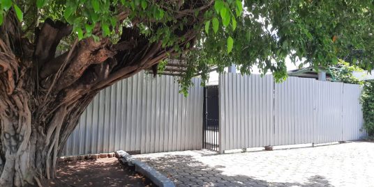 CARRETERA SUR. EDIFICIO PARA OFICINAS O NEGOCIO EN VENTA