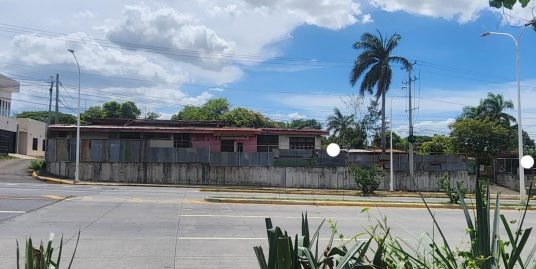 CARRETERA SUR. HERMOSA PROPIEDAD CON ALTO VALOR COMERCIAL EN VENTA