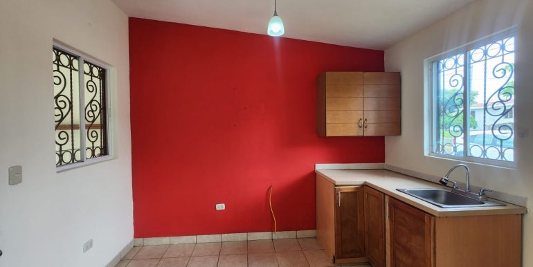 0e744ad0-ccb0-4383-8339-ef16094ac4e6