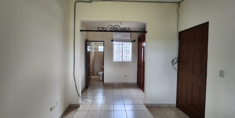 ed902e6a-2f7d-4175-a7da-f37c02fec00f