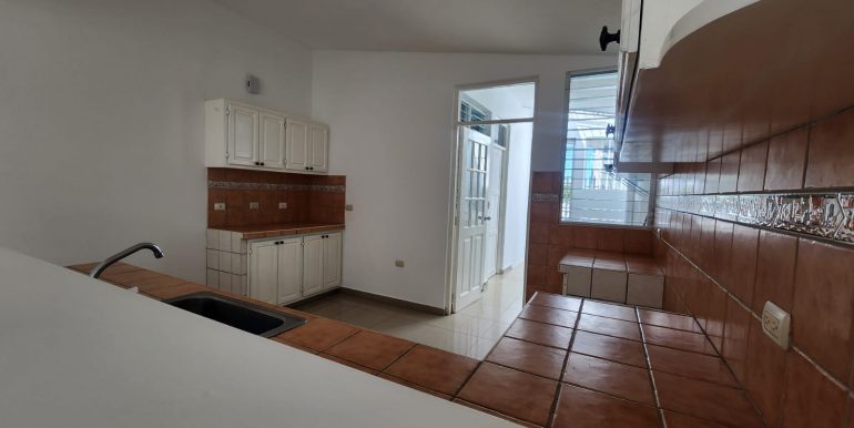 76ab80e7-fede-45b2-b644-2f92e5a6113c