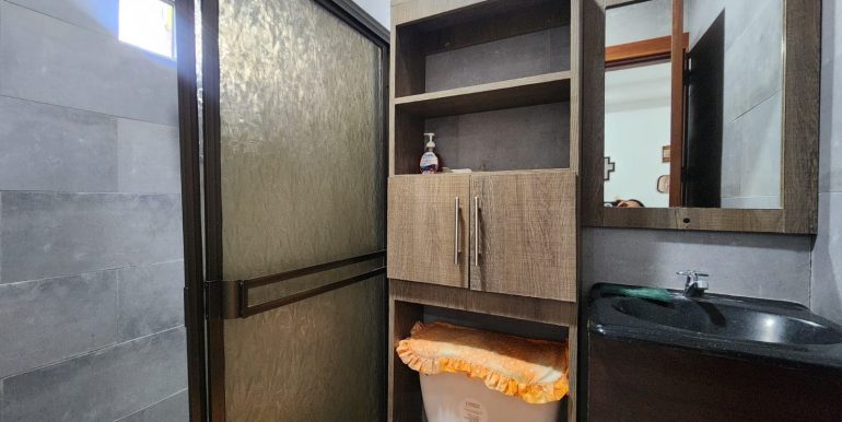 8f408839-1ae3-4e33-aee4-ed509e0b427f