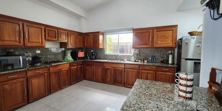 979b3d6a-455f-4dea-8e61-31e6c04459f5