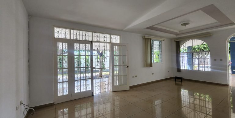 ca0e5850-8b35-47f7-9e72-14f2c234f598