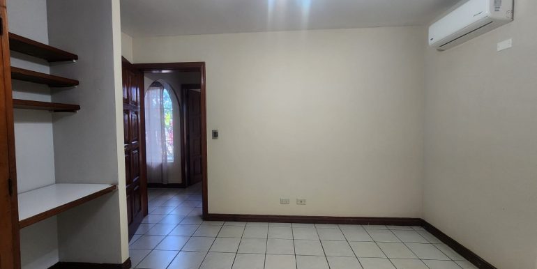 5582b24a-8c26-4f21-9e94-c4ea1d6316ef