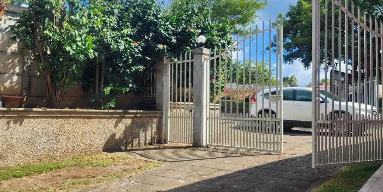 6c280a08-46c7-4da5-b63a-65f3e2d2f78e