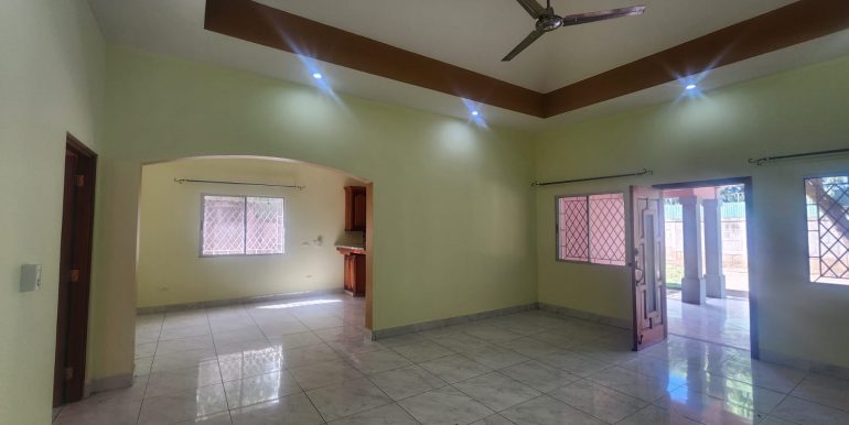 8f21d2e9-d6f4-4e2e-b4e5-e7411c7a3b19