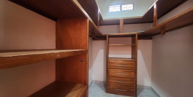 fc1027e9-d296-4866-833a-ed0ebc4790ab