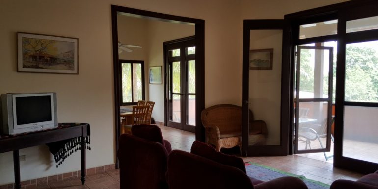 06eb7b73-cc92-403e-a43c-ba9c6018dab7