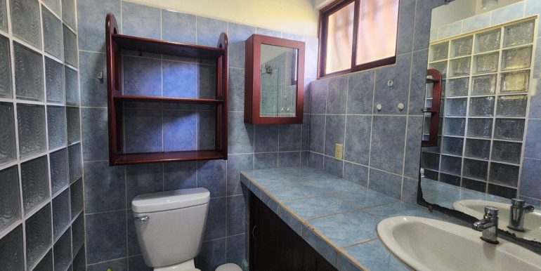 946ce982-5750-4626-888f-47c6ab68122e