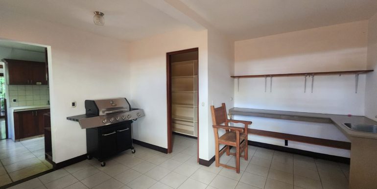 9b14198d-5f30-49bd-aaee-497756aaee21 (1)