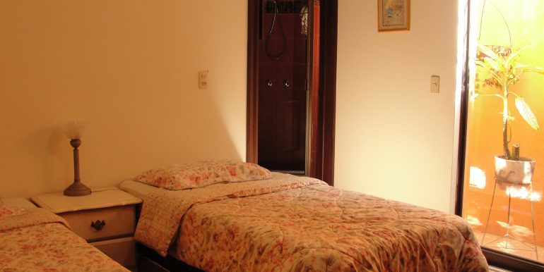 FLOR GUERRENO. CARRETERA SUR 001