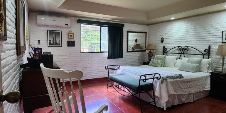 WhatsApp Image 2026-02-18 at 12.46.01 PM