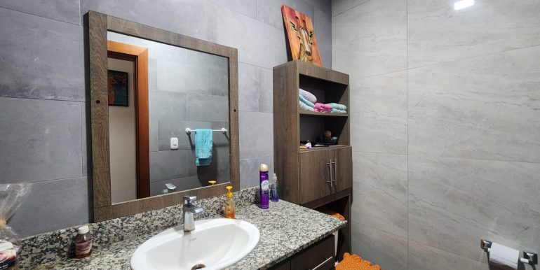 8bdf8ec3-caca-496e-b8d8-6ac79d8ade42