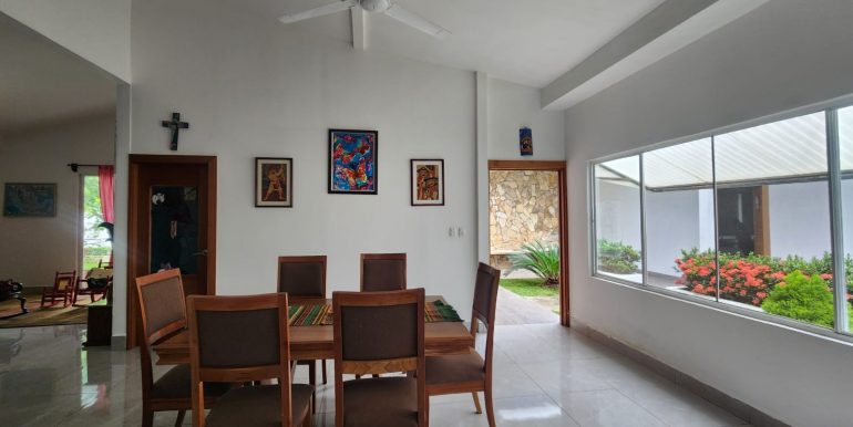 f649af7a-08ac-4774-bc51-3df798bf99c5