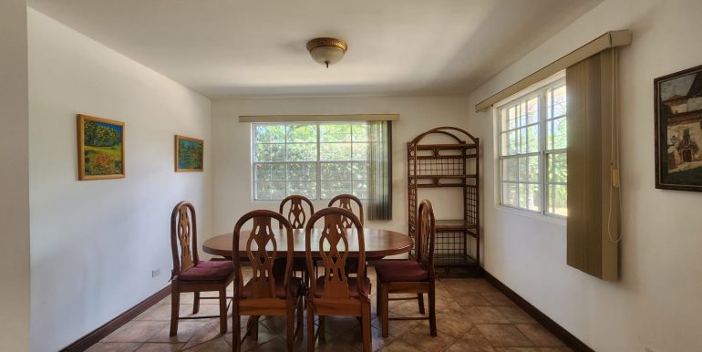 37ebf26d-2b64-4a51-a82d-1cb98b23edb2