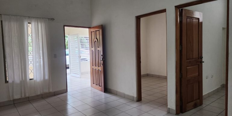 6e56b9c7-a5e2-4055-ae5b-8bf6a6225aa1