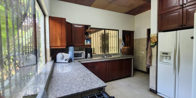 WhatsApp Image 2025-04-06 at 8.59.49 AM