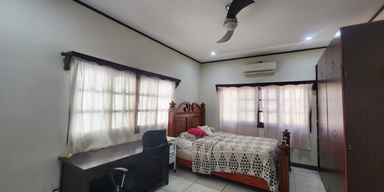 WhatsApp Image 2026-04-11 at 8.25.38 PM (2)