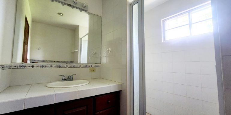 b68d8103-29b8-4664-8e88-5a6742fa0a9f