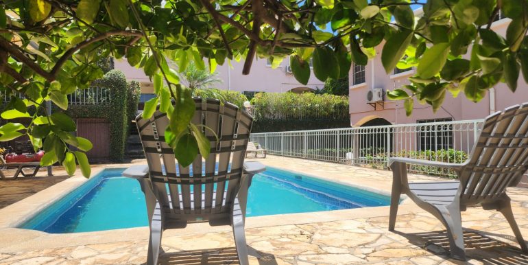 e322030f-6e11-407d-bb9e-fe9b16545680